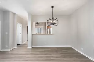 1369 New Haven Dr, Cary, IL 60013 - Photo 5