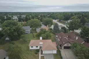 3010 Long Grove Ct, Aurora, IL 60504 - Photo 19
