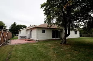 3010 Long Grove Ct, Aurora, IL 60504 - Photo 29