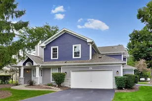 317 E Tall Oaks Ln, Itasca, IL 60143 - Photo 1