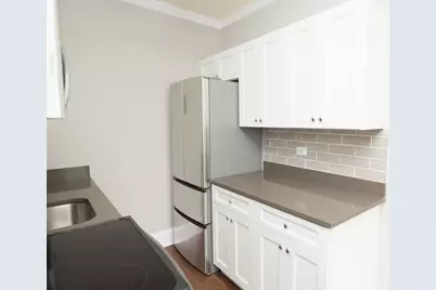 817 W Lakeside Place #510, Chicago, IL 60640 - Photo 3
