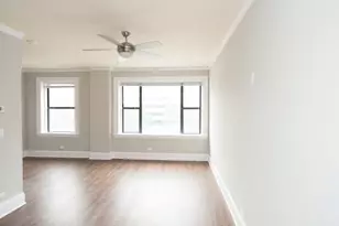 817 W Lakeside Pl, Chicago, IL 60640 - Photo 11