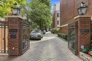 55 W Goethe St, Chicago, IL 60610 - Photo 3