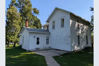 106 N Broadway Street, Baileyville, IL 61007 - Photo 3