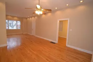 1454 W School St, Chicago, IL 60657 - Photo 7