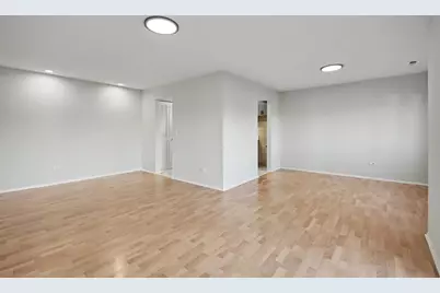 414 Clinton Place #206, River Forest, IL 60305 - Photo 3