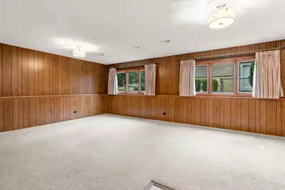 1023 S Lancaster Street, Mount Prospect, IL 60056 - Photo 15