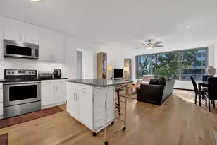 3600 N Lake Shore Dr, Chicago, IL 60613 - Photo 7
