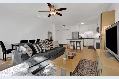 3600 N Lake Shore Drive #201, Chicago, IL 60613 - Photo 5