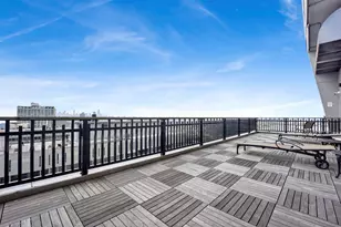 3600 N Lake Shore Dr, Chicago, IL 60613 - Photo 21