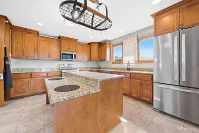 16313 S Jannel Court, Lockport, IL 60441 - Photo 9