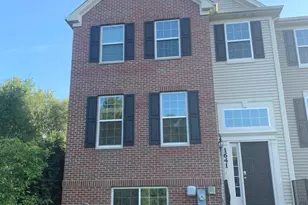 1641 Deer Pointe Dr, South Elgin, IL 60177 - Photo 1