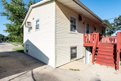 2109 W Pacific Avenue, Waukegan, IL 60085 - Photo 25