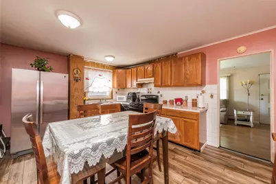 2109 W Pacific Avenue, Waukegan, IL 60085 - Photo 11