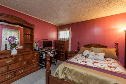 2109 W Pacific Avenue, Waukegan, IL 60085 - Photo 17