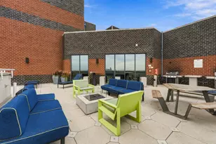 3660 N Lake Shore Dr, Chicago, IL 60613 - Photo 19