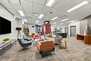 3660 N Lake Shore Dr, Chicago, IL 60613 - Photo 21