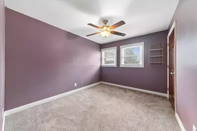 418 S Fairfield Avenue, Lombard, IL 60148 - Photo 11