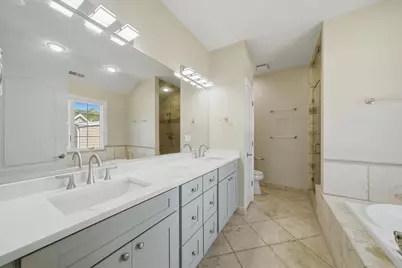 301 Spruce Street, Glenview, IL 60025 - Photo 13