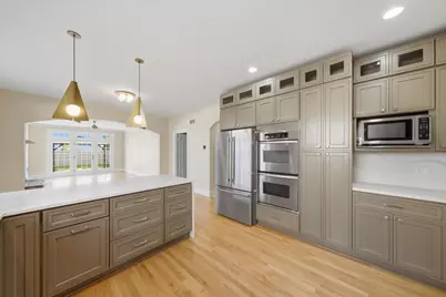301 Spruce Street, Glenview, IL 60025 - Photo 9