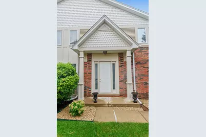 360 Parkview Terrace, Buffalo Grove, IL 60089 - Photo 5