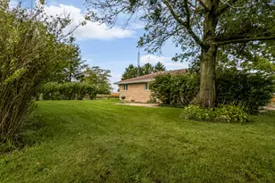 23892 E 2700 N Rd, Odell, IL 60460 - Photo 49