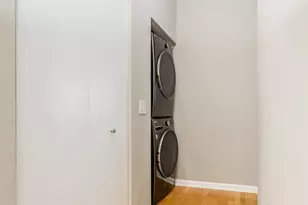 1122 W Catalpa Ave, Chicago, IL 60640 - Photo 7