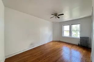 2432 N Linden Pl, Chicago, IL 60647 - Photo 11