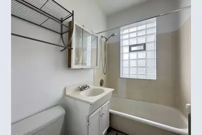 2432 N Linden Place #308, Chicago, IL 60647 - Photo 19