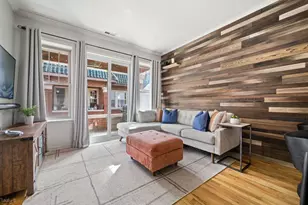 964 W Cuyler Ave, Chicago, IL 60613 - Photo 3