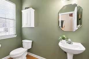 34316 N Old Walnut Cir, Gurnee, IL 60031 - Photo 3