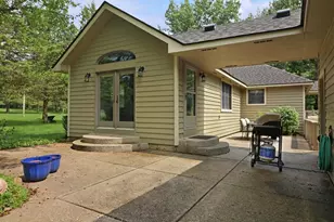 1036 Charles Ave, Gurnee, IL 60031 - Photo 49