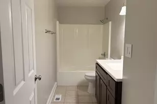 21734 Clyde Ave, Sauk Village, IL 60411 - Photo 11