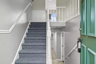 1485 Westbury Dr, Hoffman Estates, IL 60192 - Photo 3