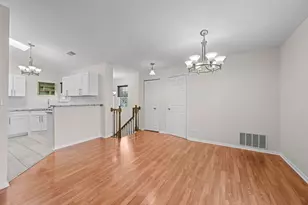 1327 Coldspring Rd, Carol Stream, IL 60188 - Photo 3