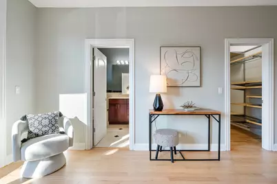 2463 W Foster Avenue #2, Chicago, IL 60625 - Photo 17
