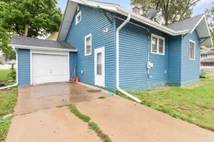 1209 E Maple St, Kankakee, IL 60901 - Photo 13