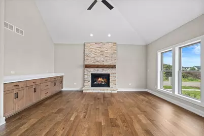 878 Claridge Drive, Oswego, IL 60543 - Photo 9