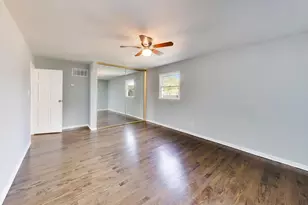 2925 E 188th Pl, Lansing, IL 60438 - Photo 15