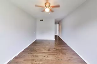 2925 E 188th Pl, Lansing, IL 60438 - Photo 23