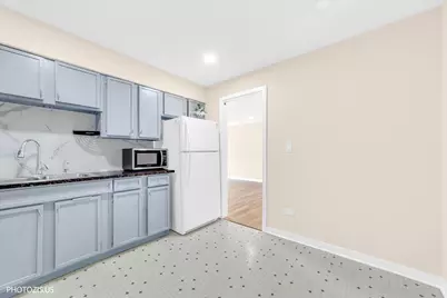 8852 N Leslie Lane #2C, Des Plaines, IL 60016 - Photo 7