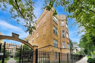 1639 W Farwell Ave, Chicago, IL 60626 - Photo 1