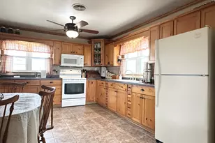 260 E 3300 North Rd, Herscher, IL 60941 - Photo 13