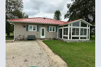 260 E 3300 N Road, Herscher, IL 60941 - Photo 5
