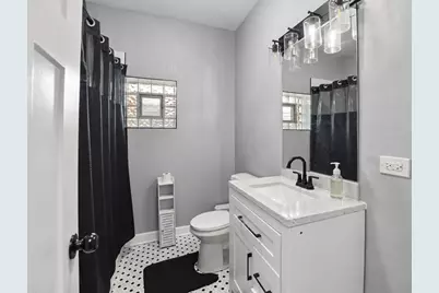 1801 S 58th Avenue, Cicero, IL 60804 - Photo 9