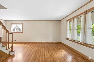 319 Leclaire Ave, Wilmette, IL 60091 - Photo 3