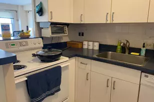 2909 N Sheridan Rd, Chicago, IL 60657 - Photo 3