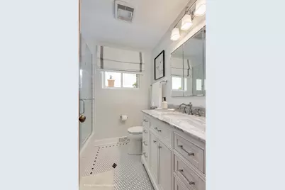 2923 Downing Avenue W, Westchester, IL 60154 - Photo 17