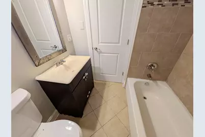 8825 S California Avenue, Evergreen Park, IL 60805 - Photo 7