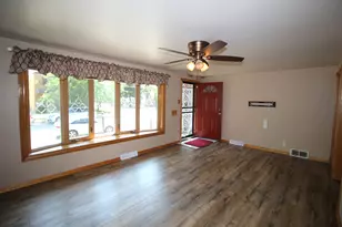 10756 S Albany Ave, Chicago, IL 60655 - Photo 3